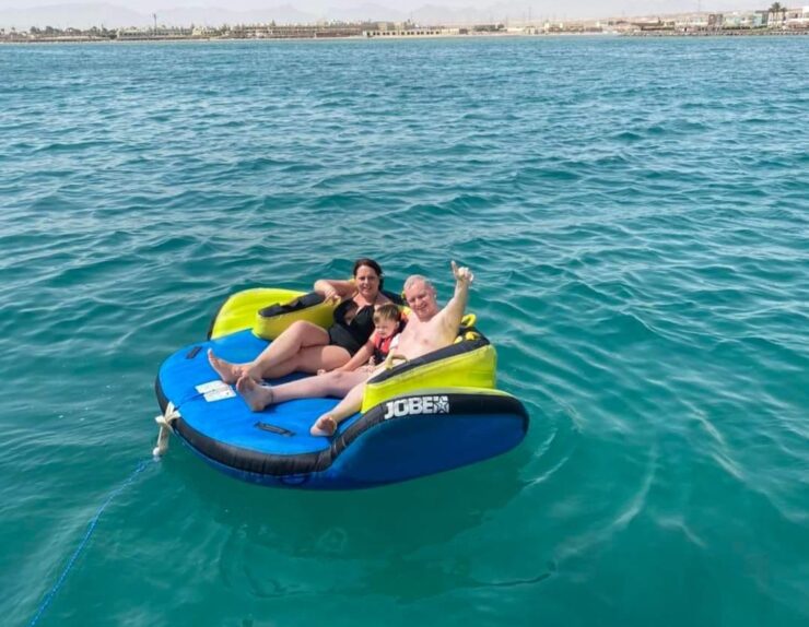 357411802_236561599143142_5332668128452053630_n